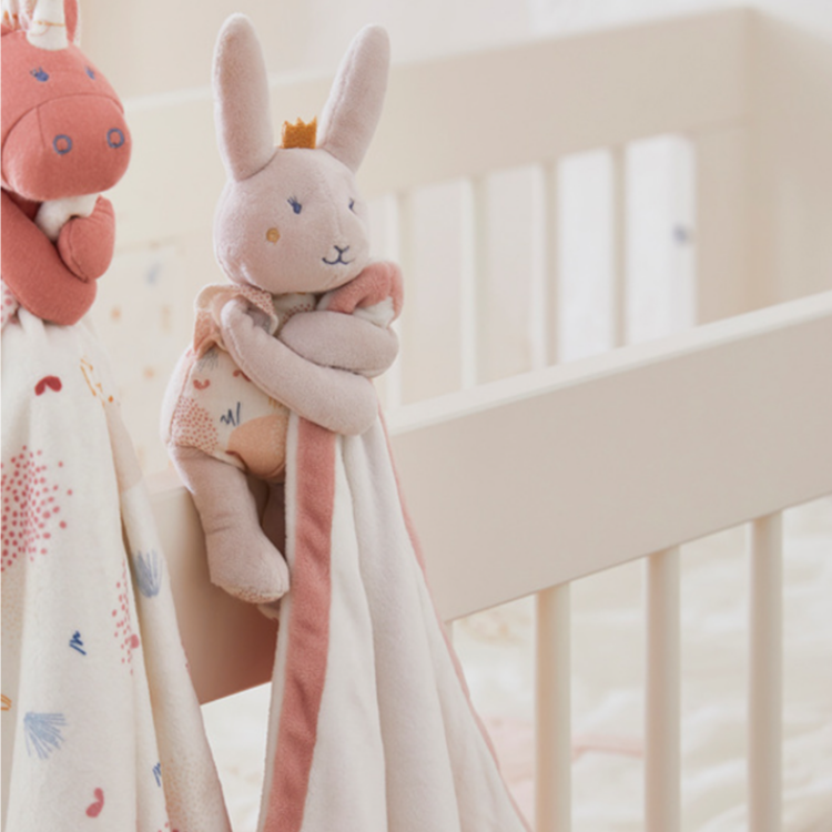  - lina et joy - couverture lapin rose blanc 50 x 50 cm 